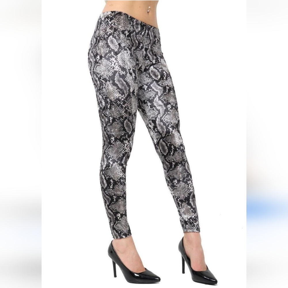 Snake Print Leggings